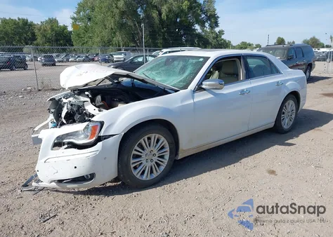 2014 Chrysler 300C Awd из США, поврежденный, VIN 2C3CCAKTXEH303991